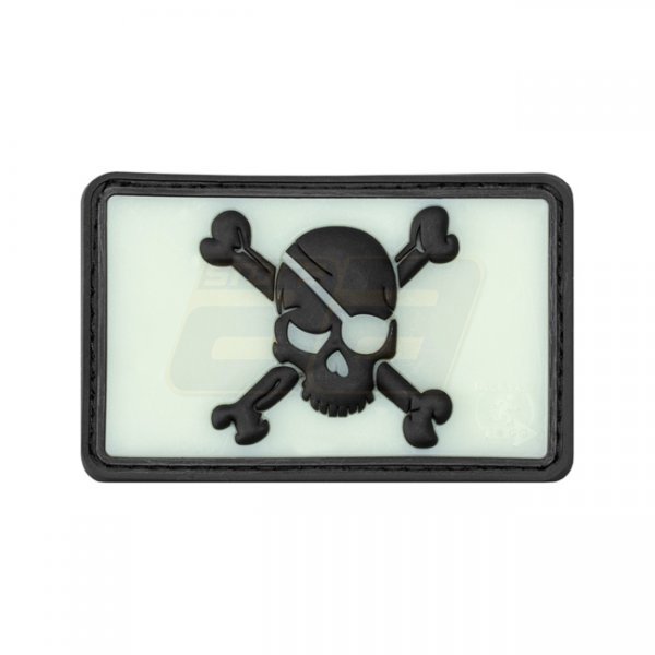 JTG Pirate Skull Rubber Patch - Glow Back